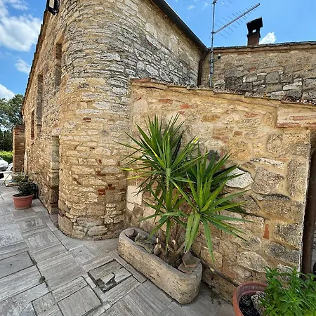 La Torre Di Viepri Πανσιόν Asciano